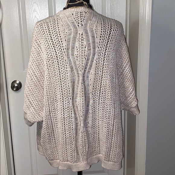 Abound Sweater - Picture 4 of 6